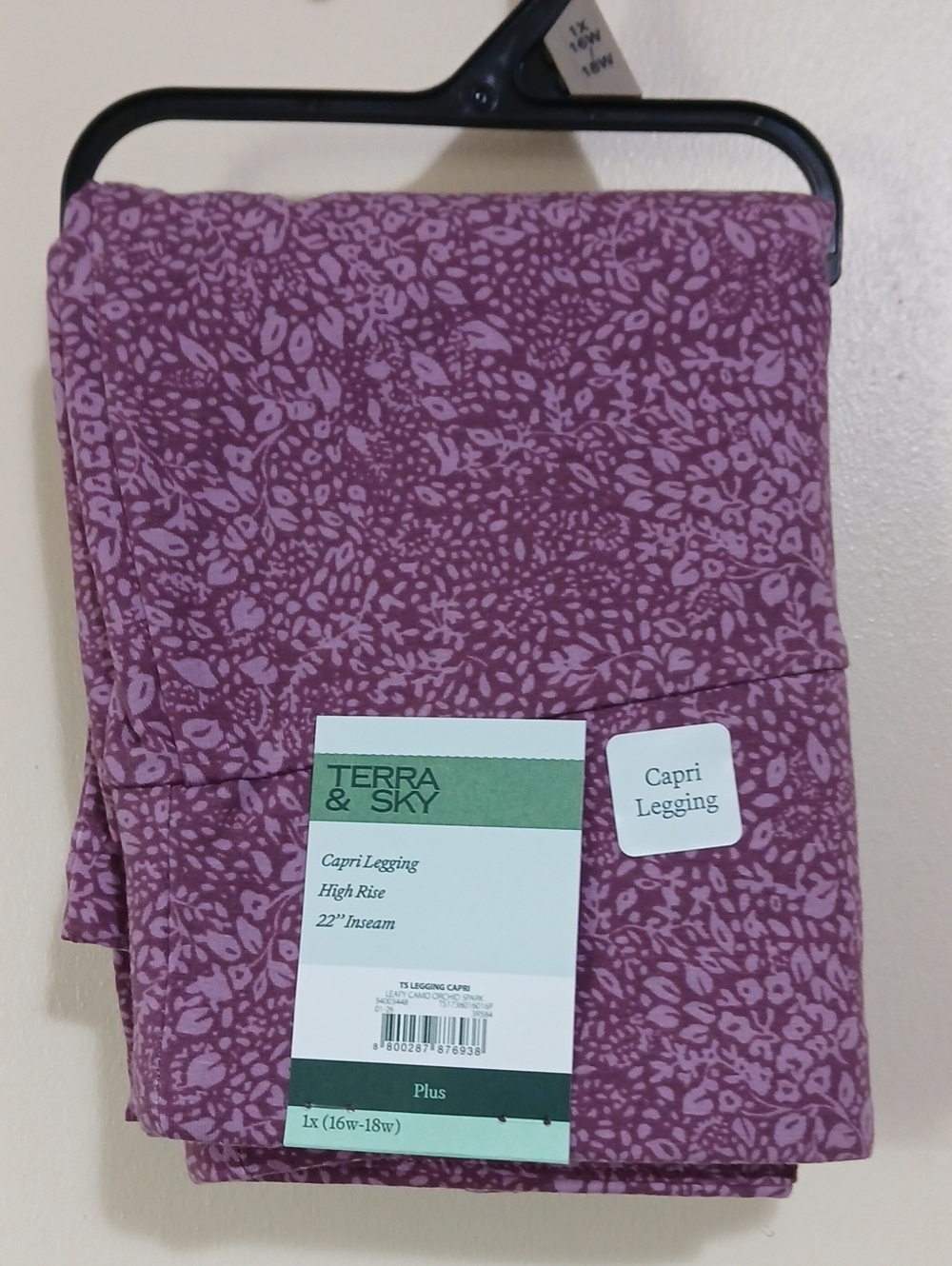 Terra & Sky 1X Orchid Spark Leafy Camo Capri Leggings